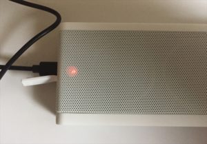 Bluetoothスピーカーsk09充電中